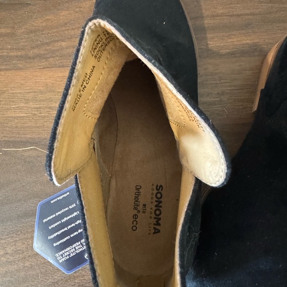 Sonoma Black Chukka Boots with Tan Sole - Picture 2 of 2